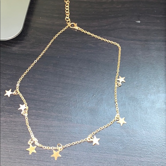 Jewelry - Gold star necklace